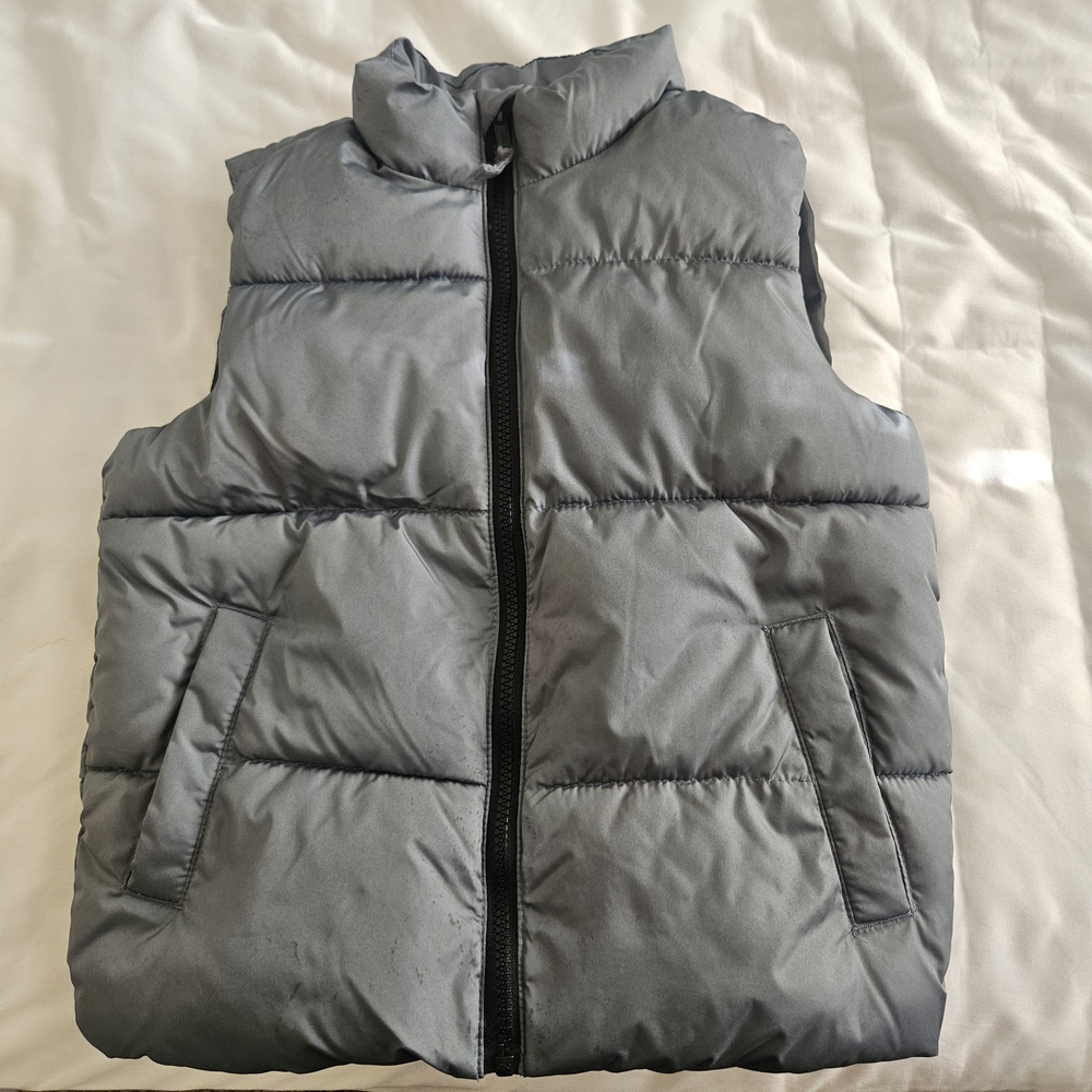 Old Navy Charcoal Puffer Vest